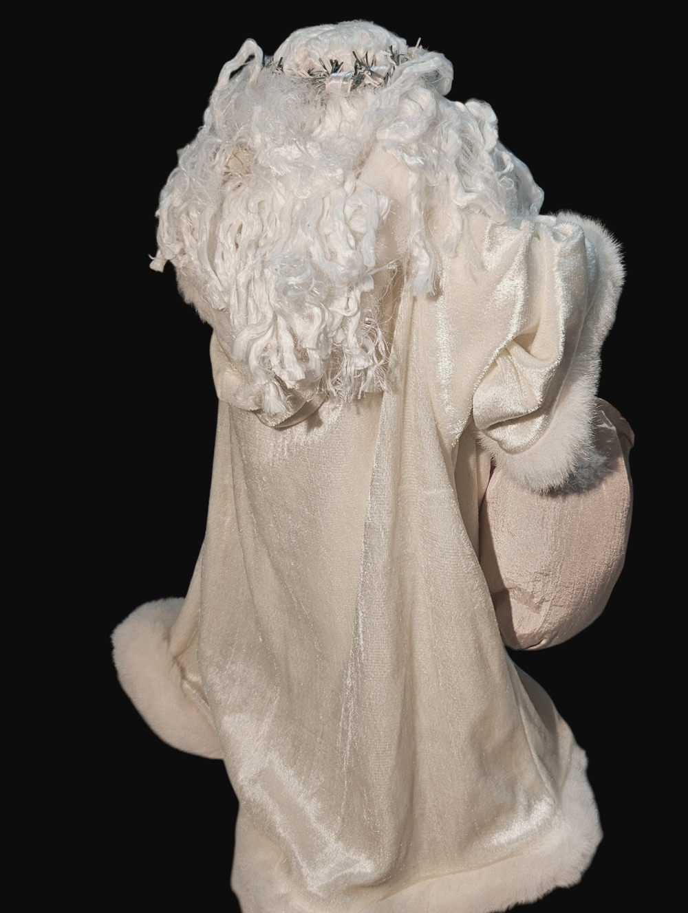 Brinn’s 1991 16" English Garden Santa Christmas Porcelain Doll - Picture 7 of 12